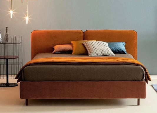 Levi bed