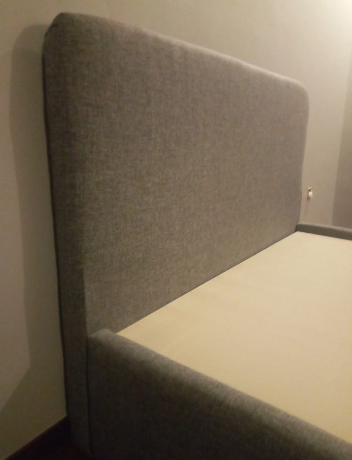 Luci Bed