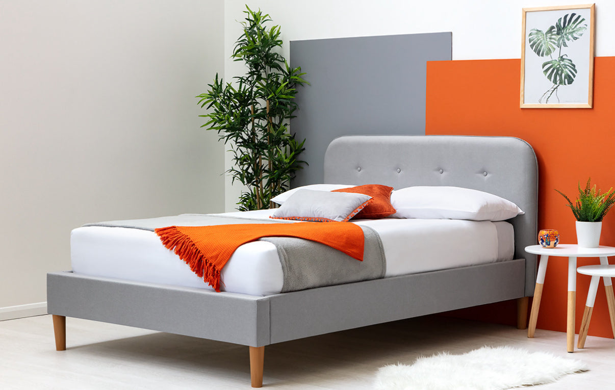 Sarona Bed
