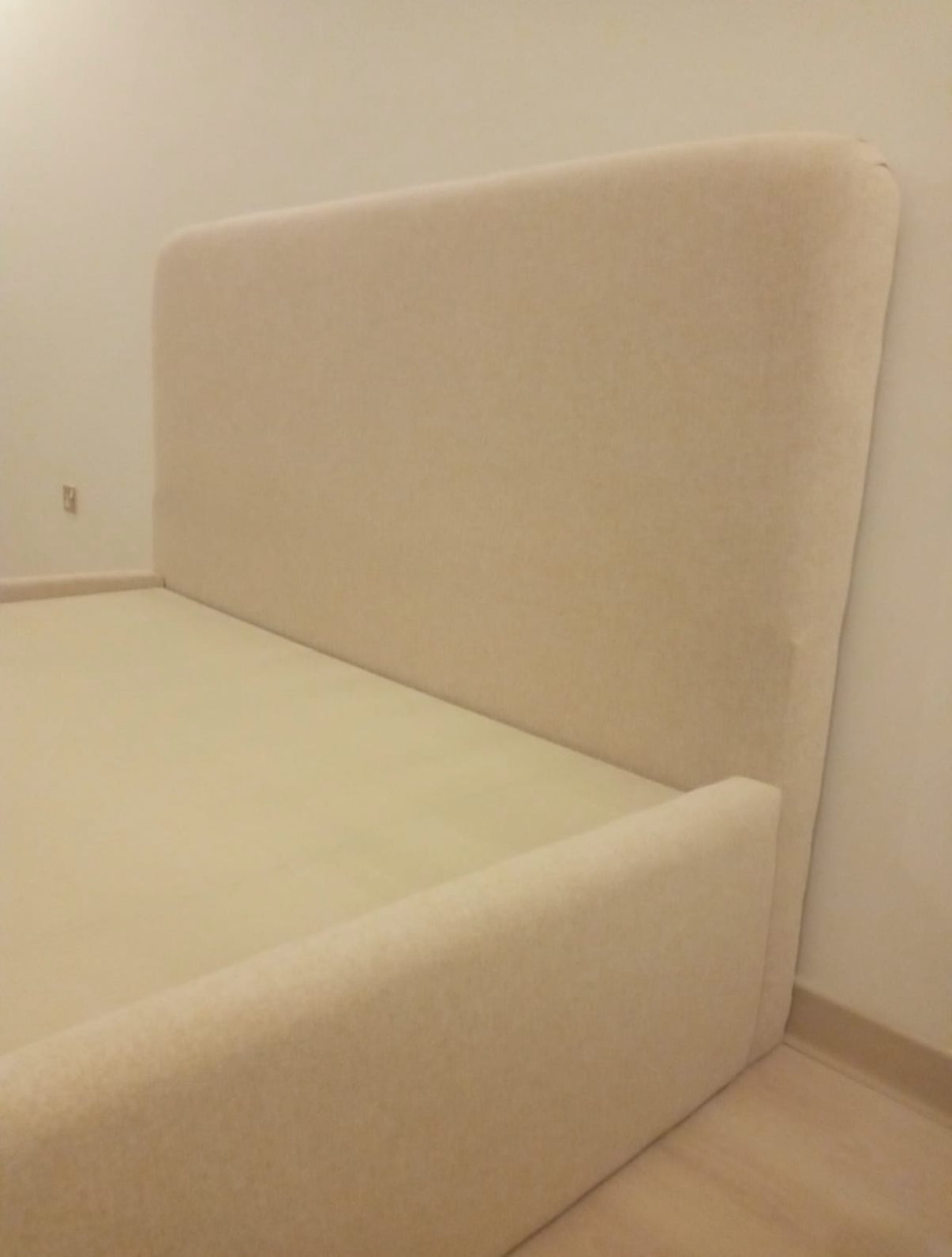 Luci Bed