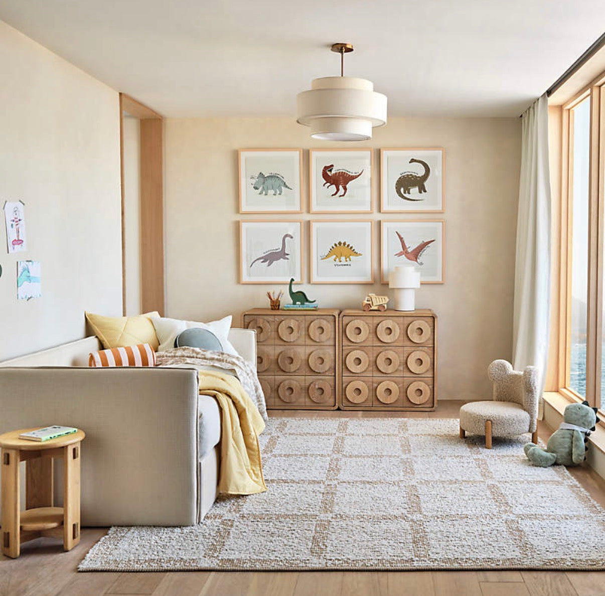 Little dreams bed
