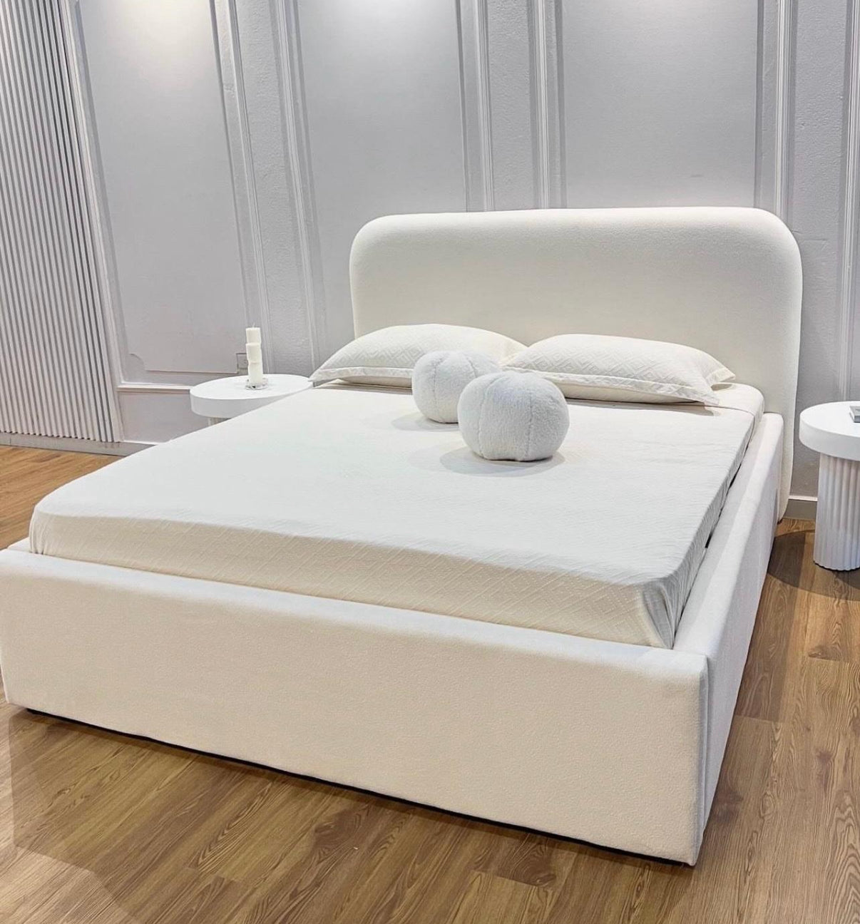 Olivia Bed
