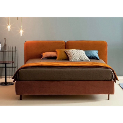 Levi bed