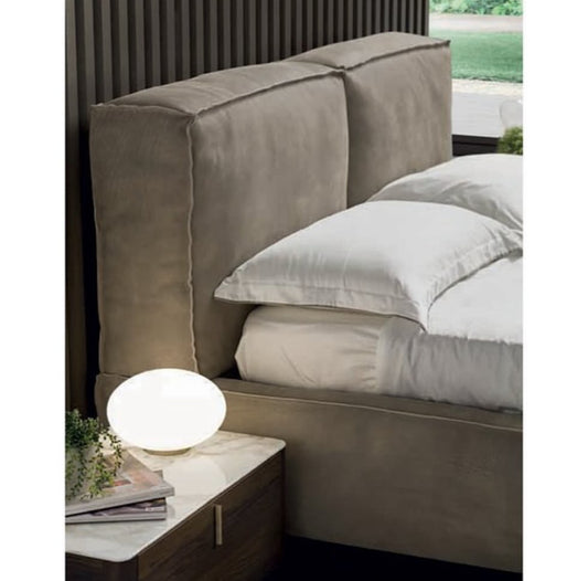Loose Bed