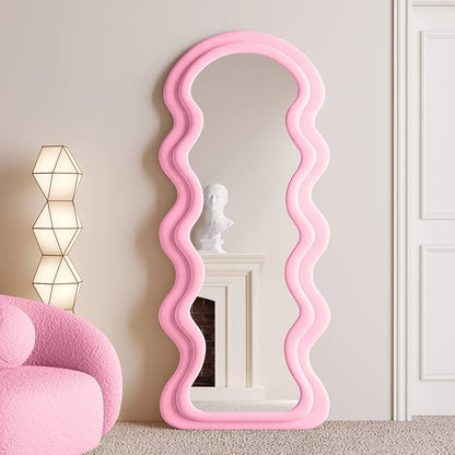 Wavy Mirror
