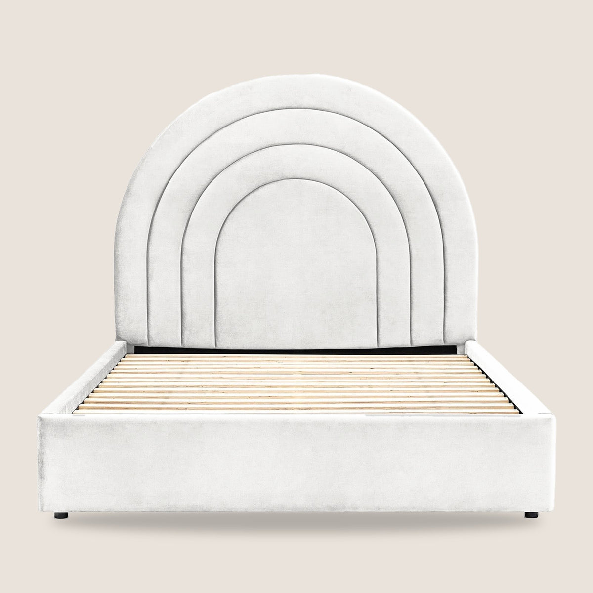 Larvotto bed - White